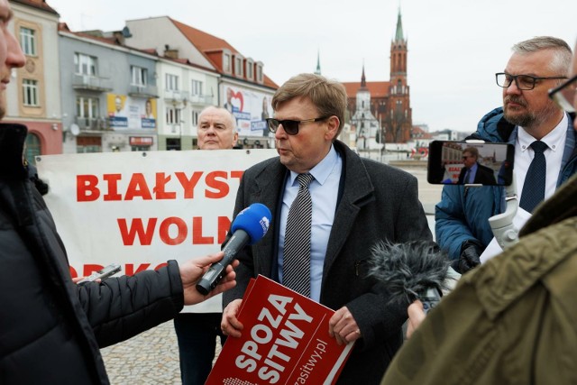 Powołaniu Miejskiego Rzecznika Praw Członków Spółdzielni Mieszkaniowych poświęcona była konferencja prasowa na Rynku Kościuszki w Białymstoku. Członkowie KWW Spoza Sitwy zapewniają, że już przygotowują projekt uchwały w tej sprawie