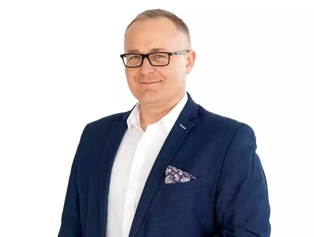 Dotychczasowy wójt Andrzej Wawrzynek przegrał z kandydatem Komitetu Wyborczego Wyborców Z Miłości do Gminy, Adamem Wajdą
