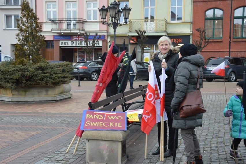 Były różne transparenty