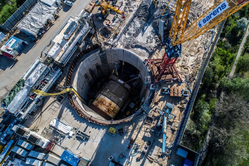 Obie maszyny drążą tunel! ZDJĘCIA. Drążenie tunelu średnicowego idzie bardzo powoli