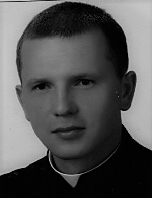 Ks. Andrzej Tokarz, wikariusz w parafii pw. św. Michała...