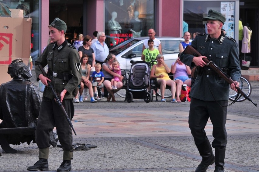 Pamięć o powstaniu [GALERIA ZDJĘĆ]