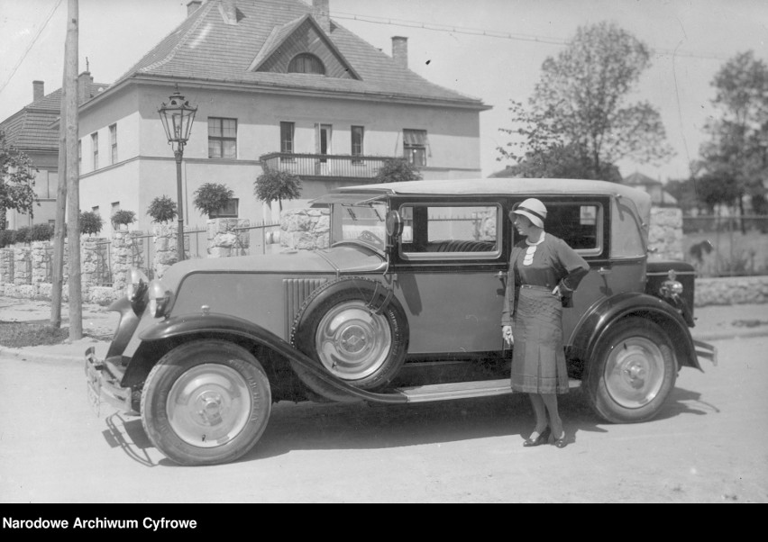 Renault Vivastella, 1930 rok...