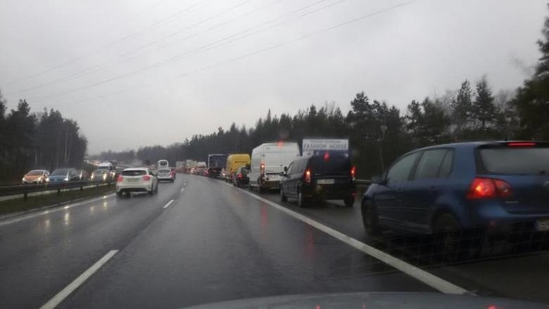 Ogromny korek na autostradzie A4 w Mysłowicach. Powód to...