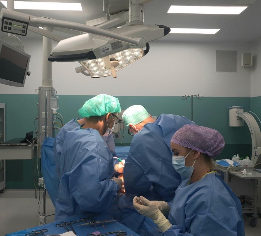 W Radomskim Centrum Onkologii przeprowadzone są operacje,...