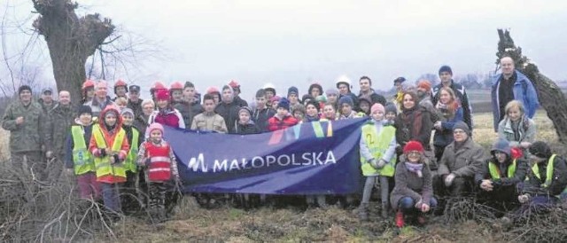 Chociaż pogoda nie była najlepsza, humory uczestnikom Dni Wierzby Głowiastej dopisywały.