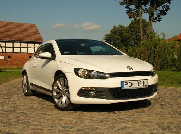 Volkswagen Scirocco 2.0 TSI DSG.