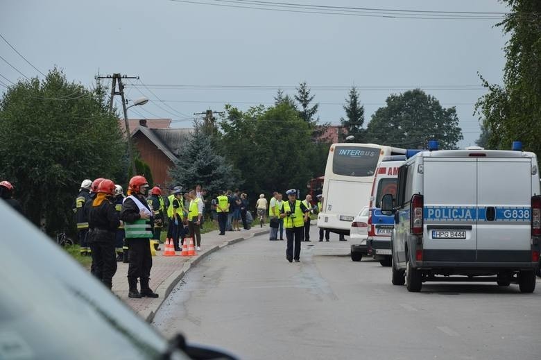 Nowy Sącz. Do sądu trafił akt oskarżenia wobec sprawcy śmiertelnego wypadku w Świniarsku. Zginęły wówczas trzy osoby