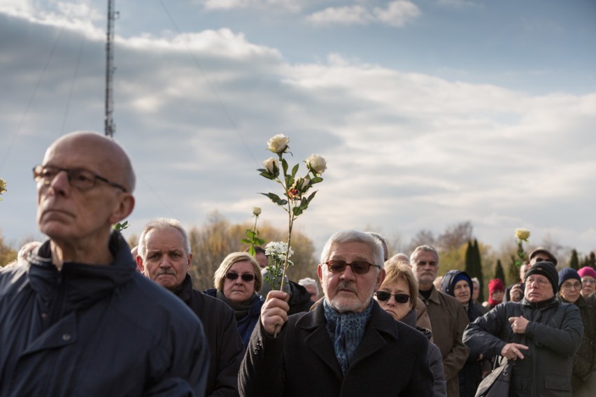 Pogrzeb Piotra Szczęsnego z Niepołomic. Ostatnie pożegnanie "Szarego Człowieka"