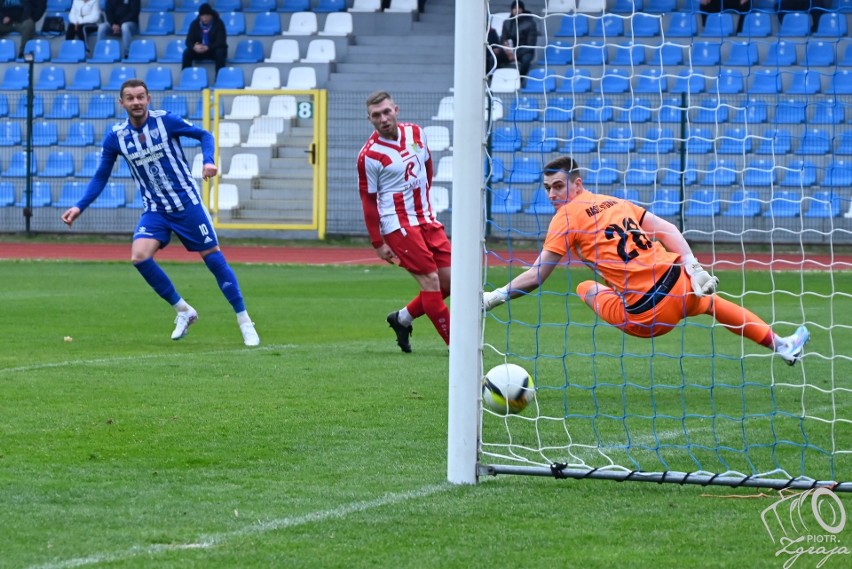 Damian Staniszewski (z lewej) w obecnym sezonie zdobył 12...