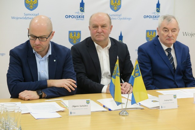 Trzy opolskie organizacje sportowe podpisały umowy na dotacje o wartości blisko 3 miliony złotych.