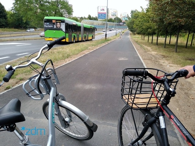 Mieszkańcy mogą już korzystać z mogą korzystać z wyremontowanego ciągu pieszo-rowerowego położonego na ul. Witosa (na odcinku od Al. Solidarności po ul. Wojska Polskiego.