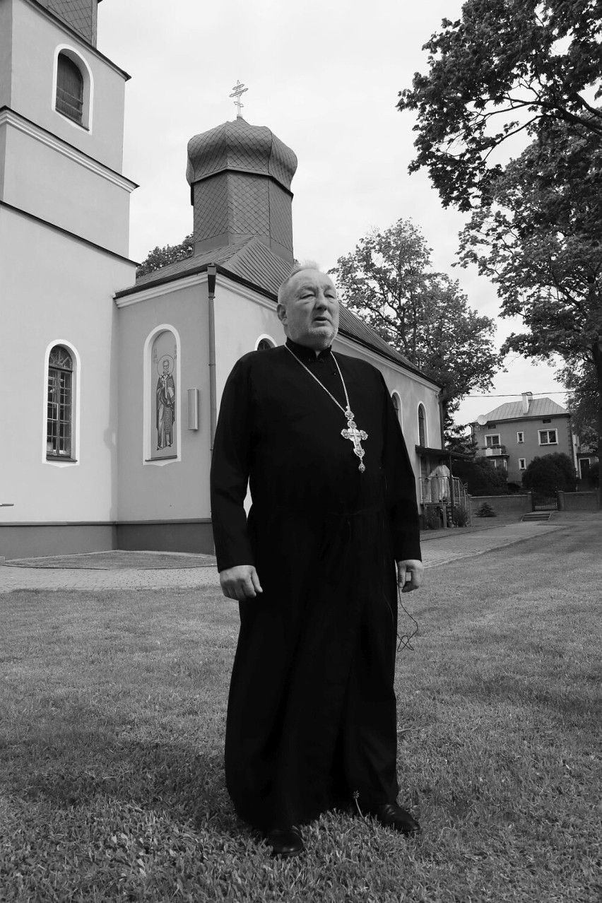 Nie żyje ksiądz mitrat Józef Sitkiewicz. Przez wiele lat był proboszczem parafii św. Mikołaja w Nowym Dworze [ZDJĘCIA]