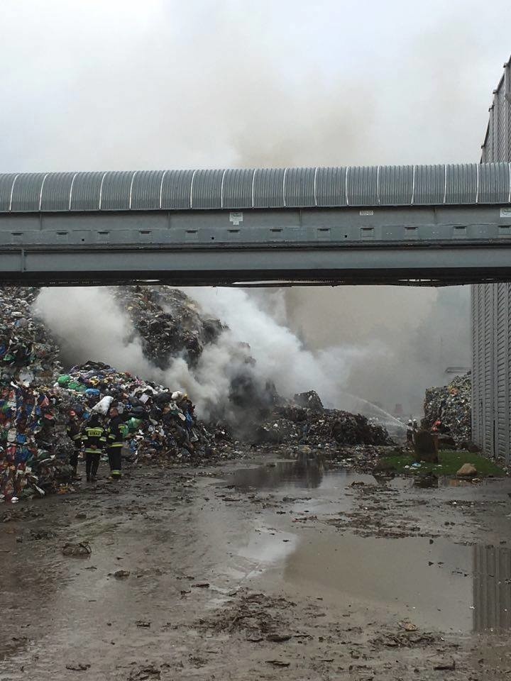 To już czwarty pożar na wysypisku śmieci w Studziankach od...