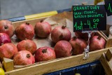 Granat – owoc najbardziej niedoceniany w kuchni. Jakie właściwości ma granat?