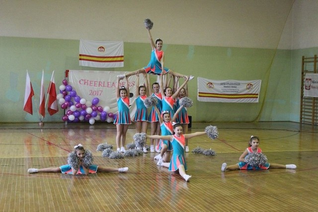 Wojewódzkie mistrzostwa szkolnych grup cheerleaders