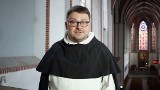 Znany dominikanin z Wrocławia ogłosił w Wielką Sobotę, że odchodzi z Kościoła katolickiego i zmienia wyznanie