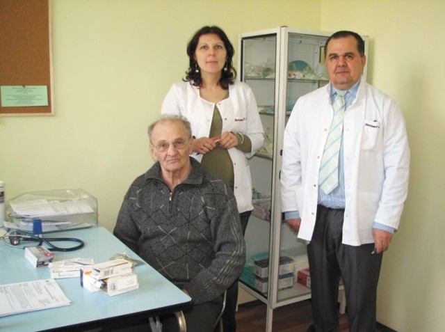 Do przychodni w szpitalu zapraszają lekarze: Katarzyna Ignatiuk i Arsalan Azzaddin