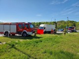 Tragedia w Sławutówku (16.05.2022): zginęła 57-letnia mieszkanka gminy Puck po zderzeniu ciężarówki z osobówką na DW 216 | ZDJĘCIA