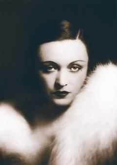 Pola Negri jest uznawana za legendę kina