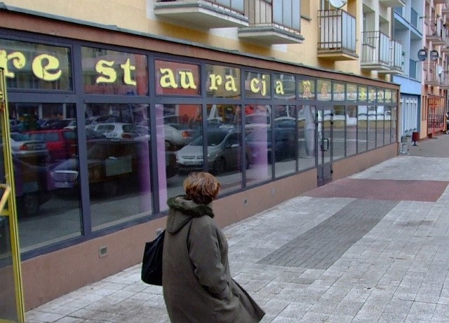 Restauracja od kilku tygodni stoi pusta. Urząd zapowiada, że będzie szukał najemcy dla lokalu do skutku. Liczy, że skusi się na niego jedna z dużych sieci.