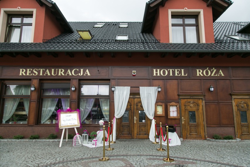 Hotel Róża z restauracją i minizoo