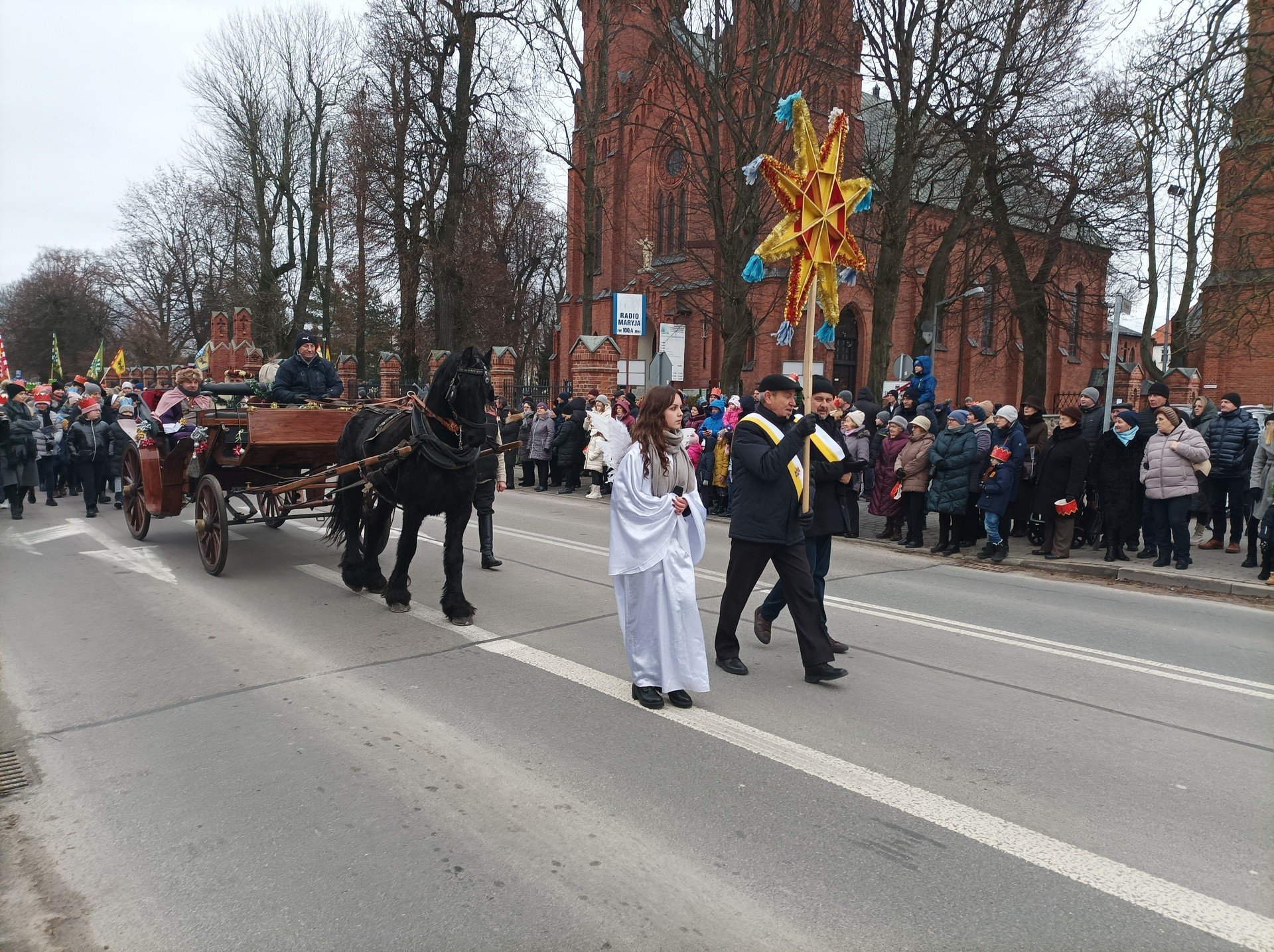 Orszak Trzech Króli W Ostrowi Mazowieckiej Barwny Orszak Przeszedł Ulicami Miasta 6012023 8710