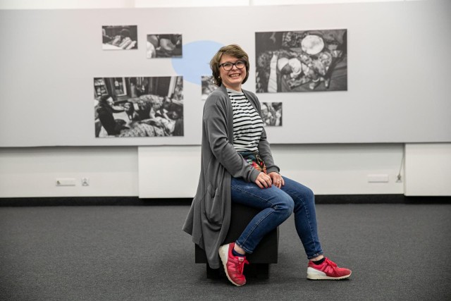 Alina Gabrel-Kamińska zaprasza na swoją wystawę do Centrum im. Ludwika Zamenhofa