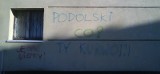 Atrakcje w centrum Słupska: napisy "J..ać Niemcy" i "Podolski ty k...." 