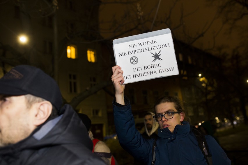 Kraków. Manifestacja pod konsulatem Rosji. Ukraińcy: zatrzymajmy wojnę