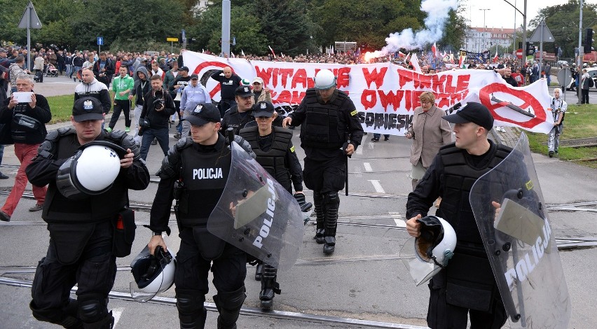 Publiczne nawoływanie do nienawiści podczas marszu w Gdańsku? Adwokat powiadamia prokuraturę