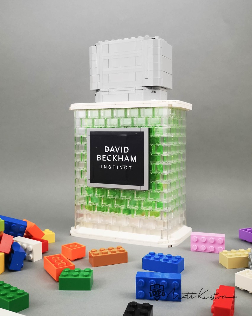 David Beckham zachwycony krakowskimi perfumami z... klocków LEGO. Piłkarz pochwalił się tym na Instagramie [ZDJĘCIA]