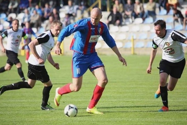 Łukasz Stasiak zdobył 2 bramki w meczu ze Startem.