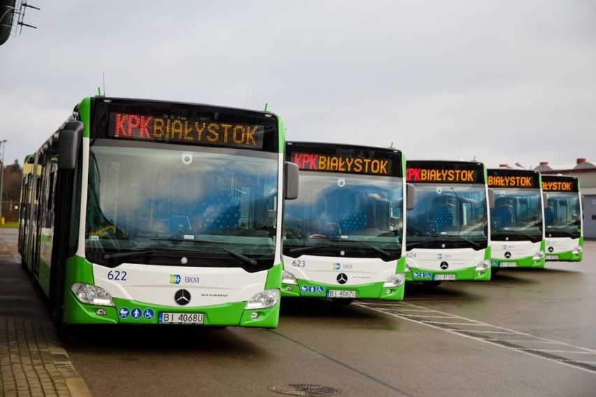 Pięć nowych autobusów Mercedes-Benz 628 03 Citaro G kupiło...