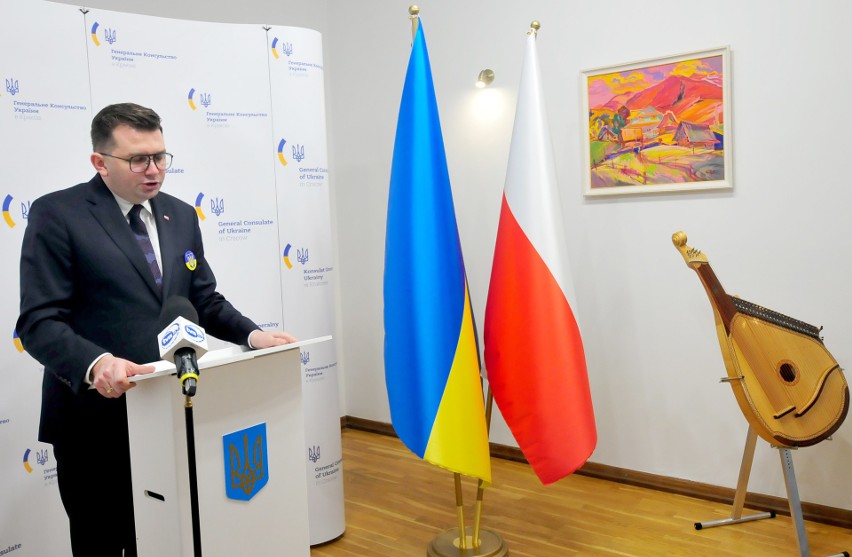 Kraków. W pierwszą rocznicę napaści Rosji na Ukrainę Konsul Ukrainy spotkał się z samorządowcami