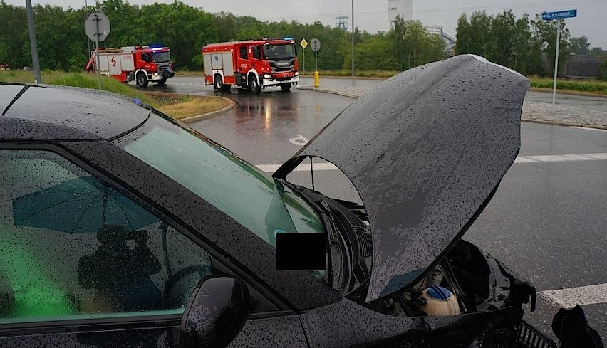 Karambol w Jastrzębiu-Zdroju. Cztery auta zderzyły się w...
