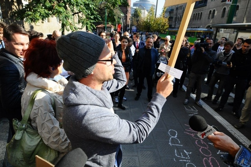 Akcja "Wstyd": Poznaniacy protestowali przeciwko odwołaniu...