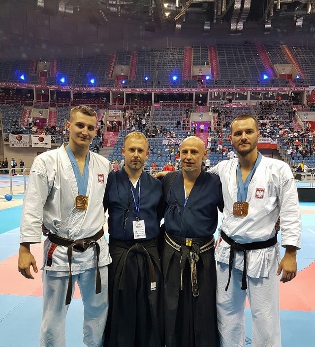 Rok temu Dawid Rojowski (z lewej) został mistrzem świata. Teraz też ma duże szanse na medal na czempionacie europejskim.
