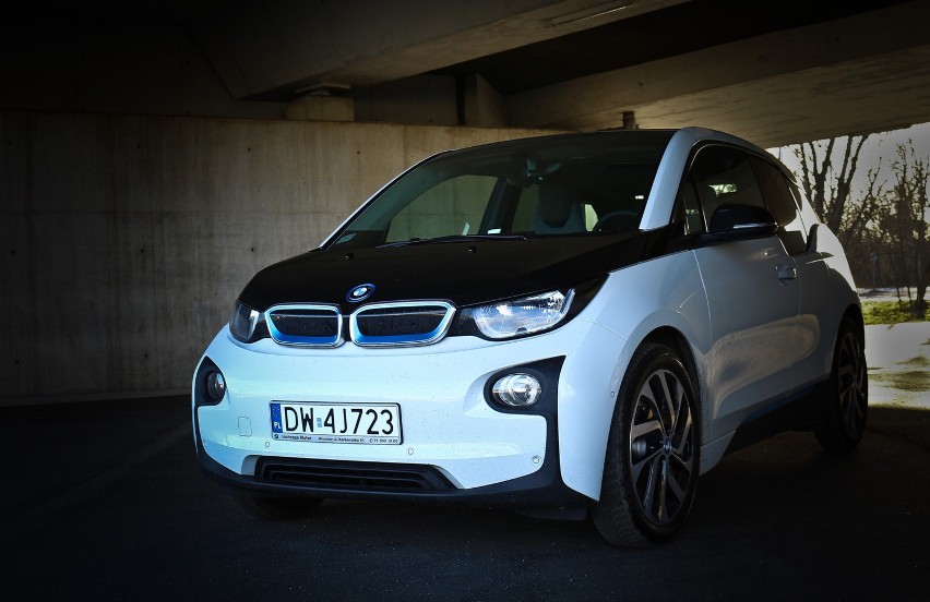 BMW i3 - elektryczny samochód który daje radość z jazdy