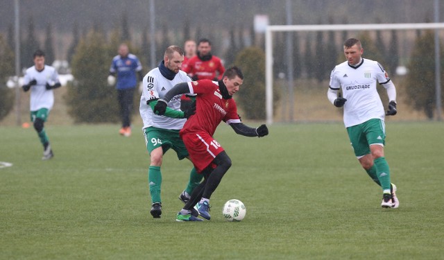 W 20. kolejce Nice 1. ligi Olimpia Grudziądz podejmie Miedź Legnica.