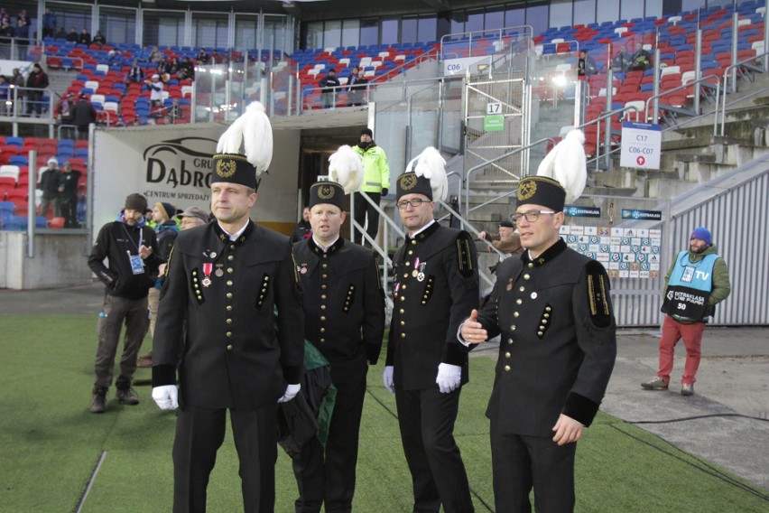 Mecz Górnika Zabrze z Miedzią Legnica oglądało około 10...