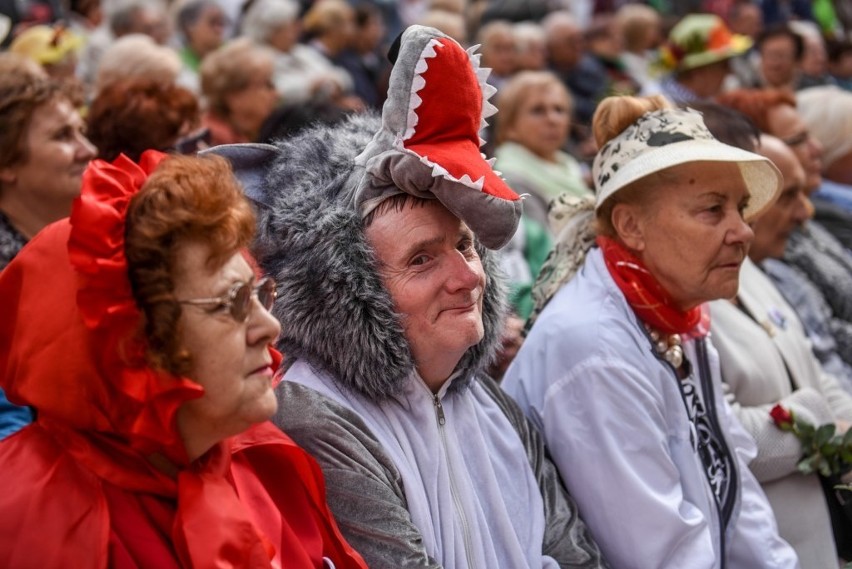 Seniorzy przejęli Poznań