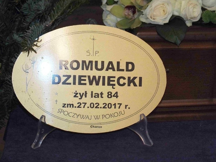 Starachowiccy samochodziarze pożegnali Romualda Dziewięckiego