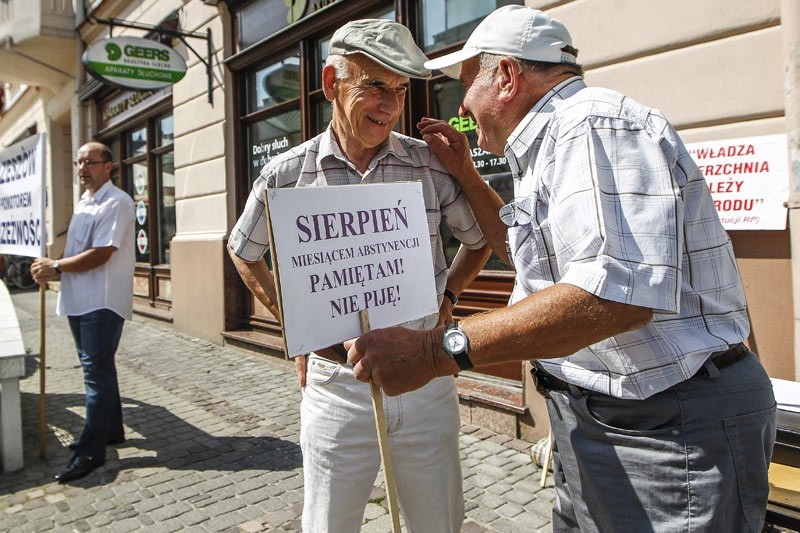 Naszym celem jest trzeźwość. Pikieta w centrum Rzeszowa [ZDJĘCIA, WIDEO]