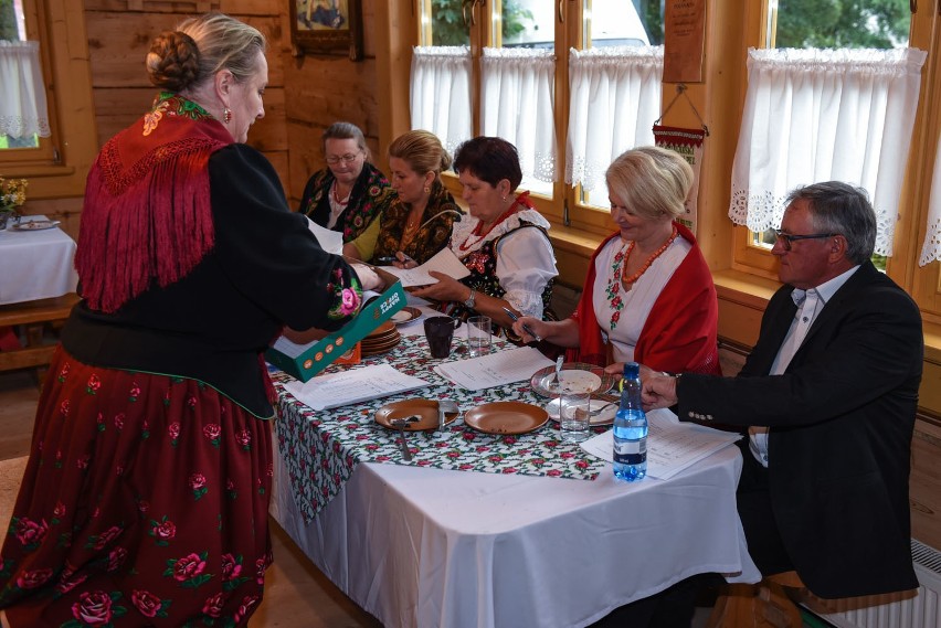 Kościelisko. Konkurs na najlepsze wypieki. Tak piec potrafią tylko góralki [ZDJĘCIA]