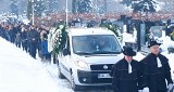 Pogrzeb tragicznie zmarłej 14-letniej Natalii z Andrychowa. W ostatnim pożegnaniu uczestniczyła rodzina oraz znajomi, mieszkańcy. Zdjęcia 