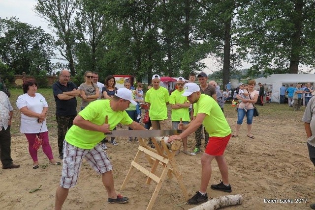 - Jesteśmy dumni z wygranej, mimo tego, że jesteśmy małym sołectwem, 210 mieszkańców - mówi Tomasz Oset, sołtys. - Wspierali nas Polski Związek Łowiecki  i Jacht Klub Inowrocław.