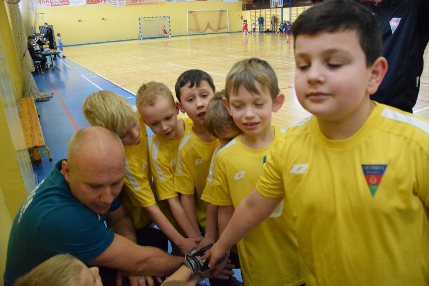 Turniej piłkarski  żaków - piłkarzy z rocznika 2010 i...