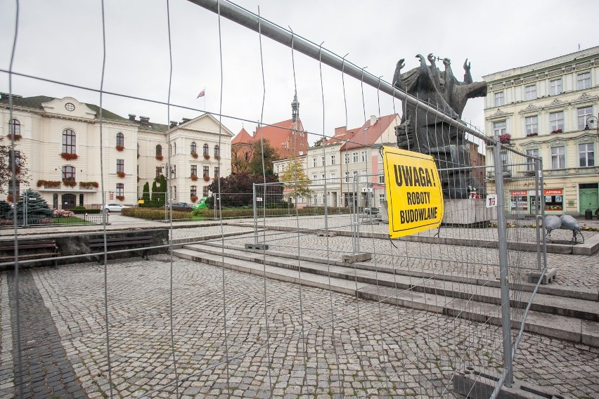 Stary Rynek płot
przygotowanie do remontu Starego Rynku