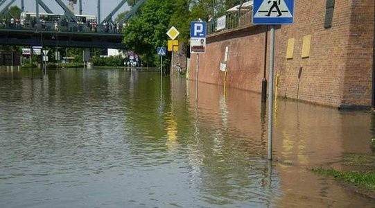 Zalany Bulwar Filadelfijski w Toruniu